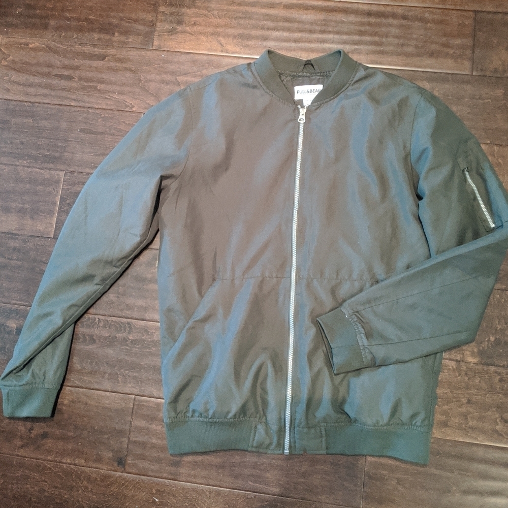 Khaki Pull & Bear bomber